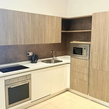 1 Palm Penthouse - Seaview *