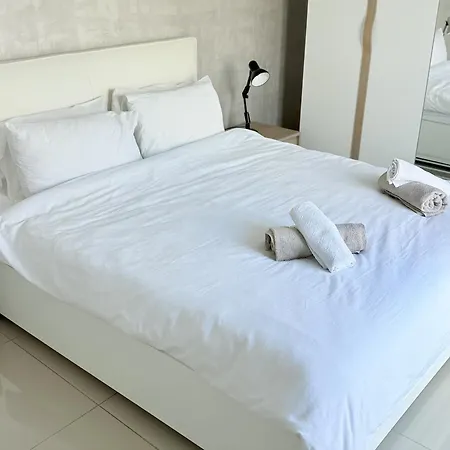 1 Palm Penthouse - Seaview 아파트