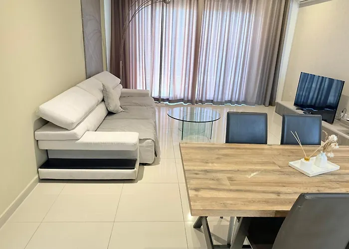 Appartamento 1 Palm Penthouse - Seaview St. Paul's Bay