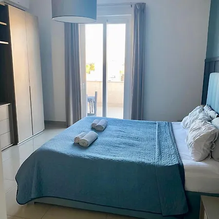 아파트 1 Palm Penthouse - Seaview 세인트폴스베이
